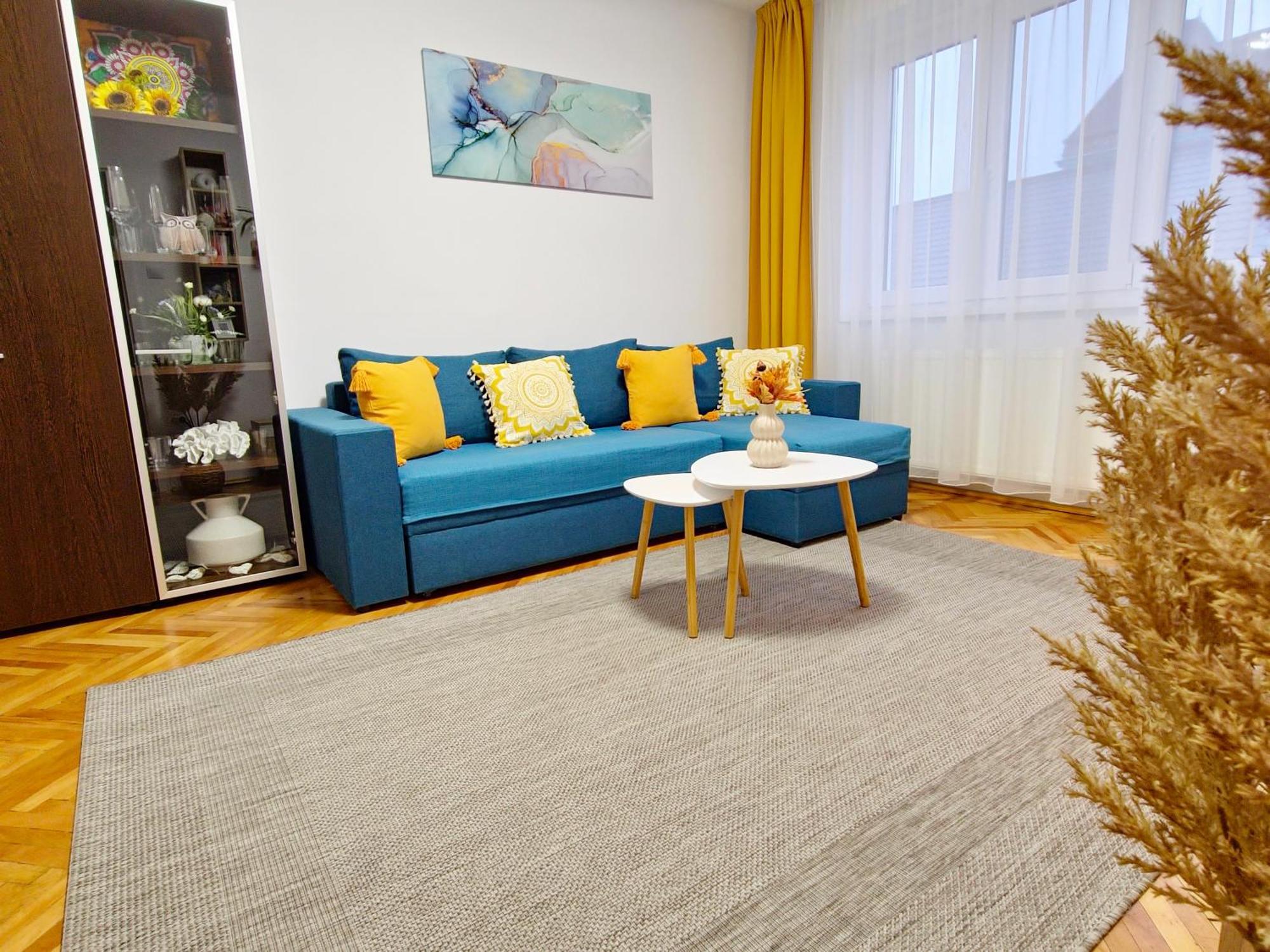 Tusmorez Central Apartment เตอร์กู-มูเรช ภายนอก รูปภาพ