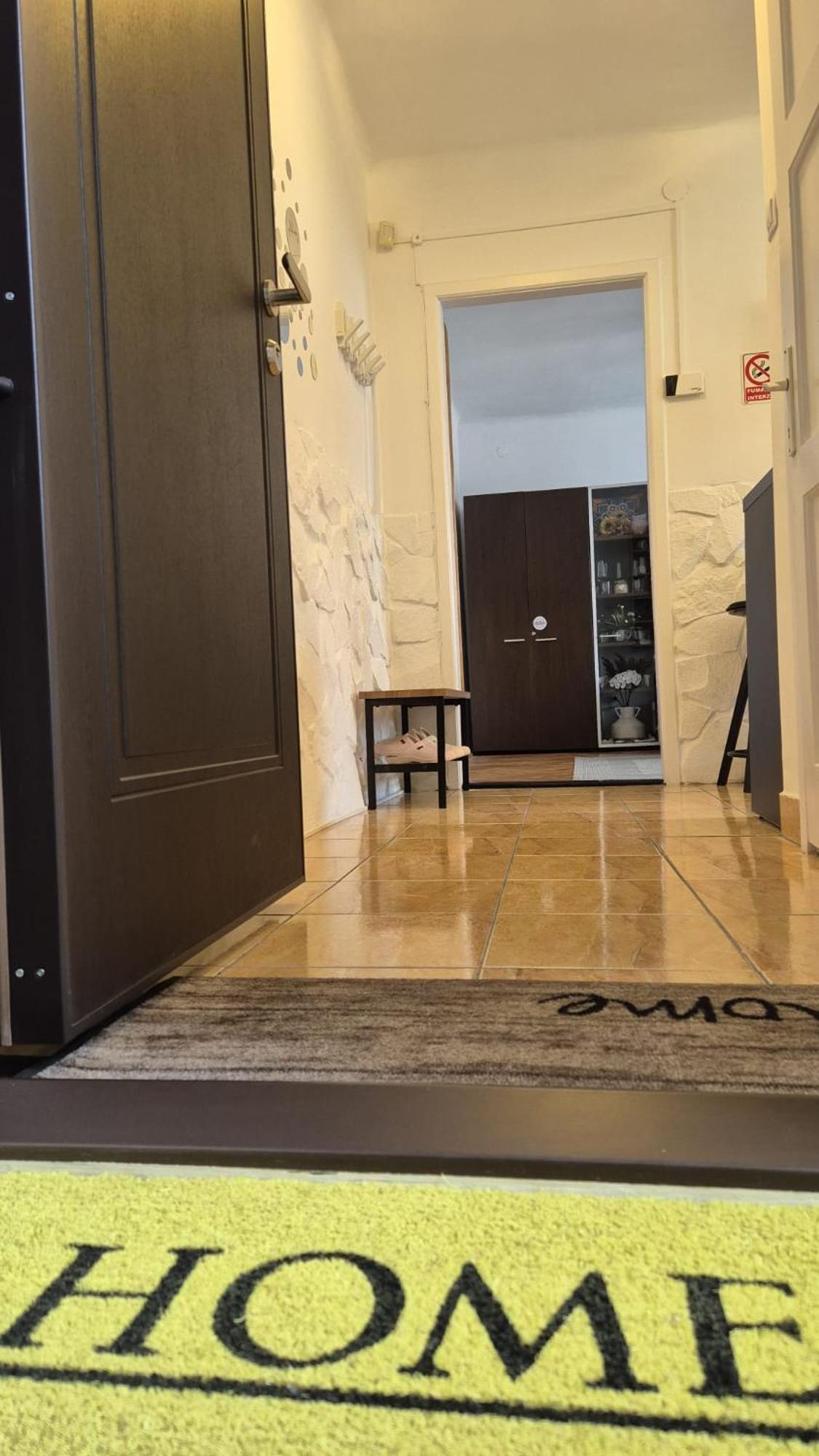 Tusmorez Central Apartment เตอร์กู-มูเรช ภายนอก รูปภาพ